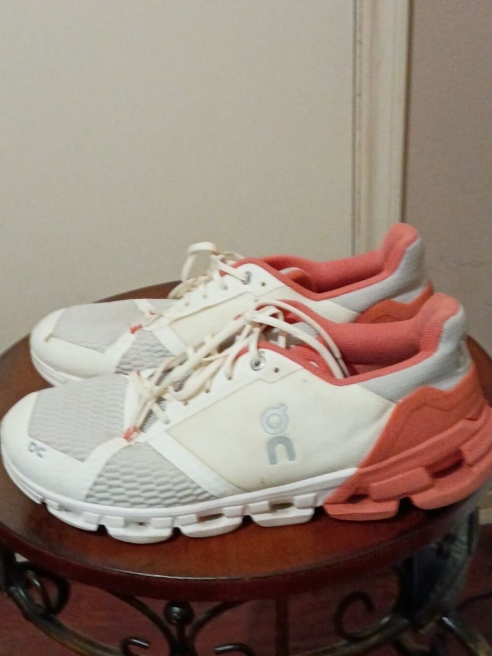 On Cloudflyer Women Running Shoes CloudTec White Coral 21.99626 Size 9.5 - Picture 9 of 14